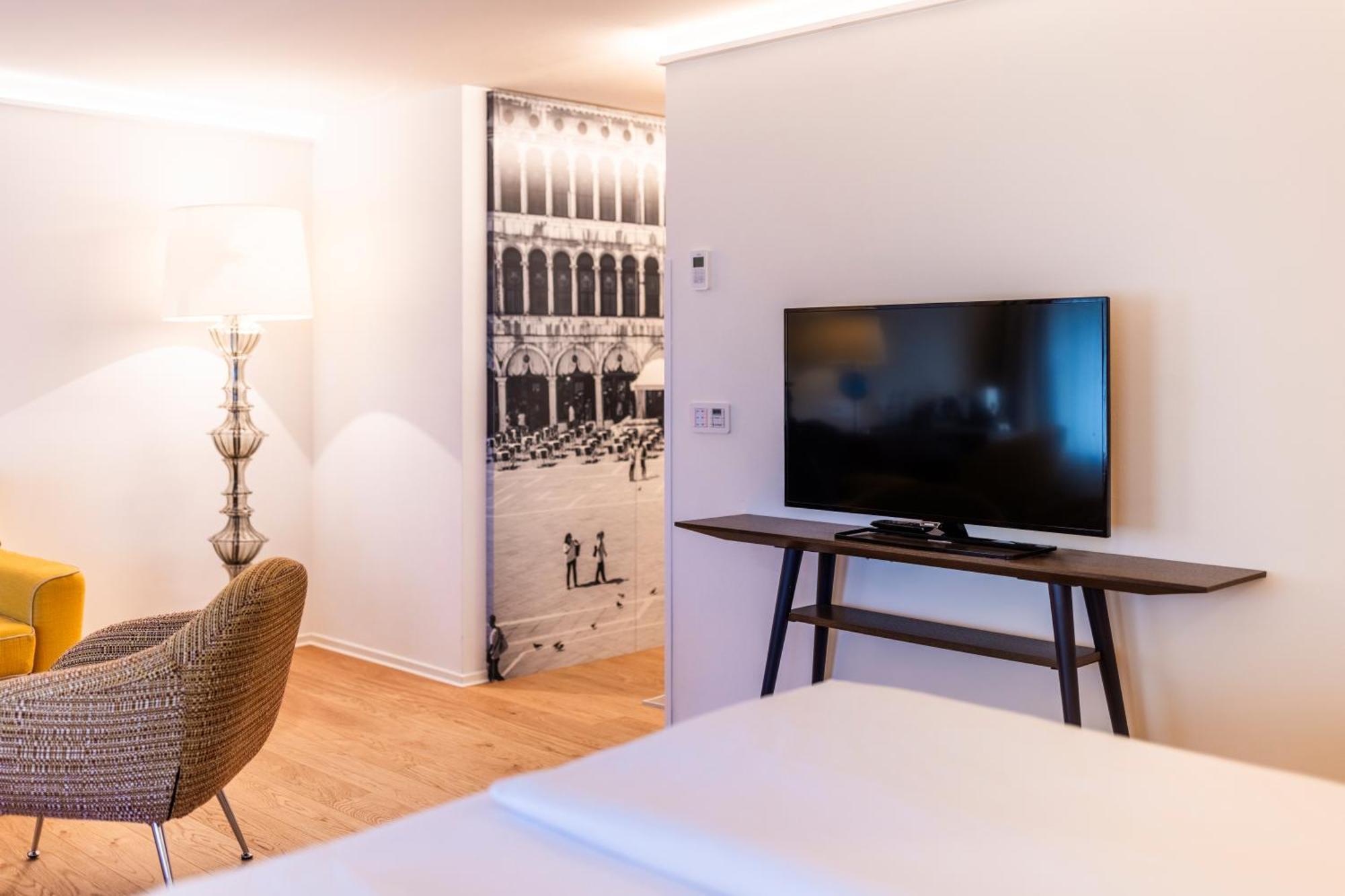 Hotel Stein - Adults Only Salzburg Ngoại thất bức ảnh